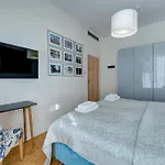 Premium Penthouse E51 3 Bedrooms And 2 Bathrooms 103qm Parking Free ミエンジズドロイェ