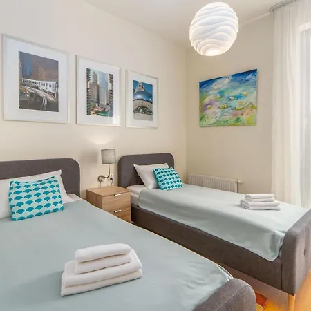 Premium Penthouse E51 3 Bedrooms And 2 Bathrooms 103qm Parking Free *