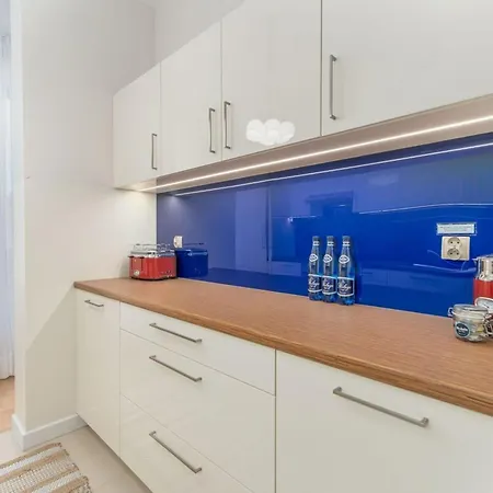 דירה Premium Penthouse E51 3 Bedrooms And 2 Bathrooms 103qm Parking Free *