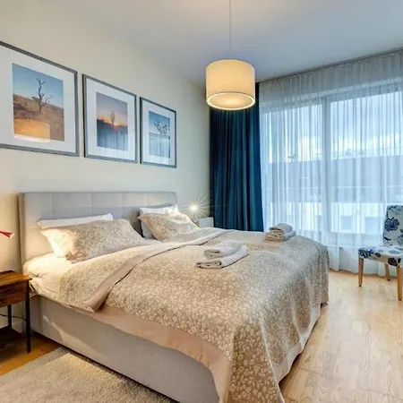 Premium Penthouse E51 3 Bedrooms And 2 Bathrooms 103qm Parking Free Apartman *