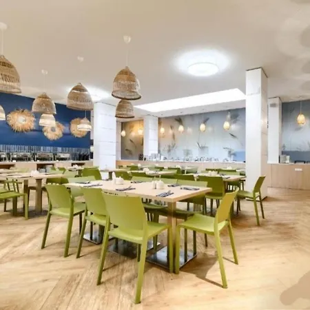 Premium Penthouse E51 3 Bedrooms And 2 Bathrooms 103qm Parking Free Miedzyzdroje