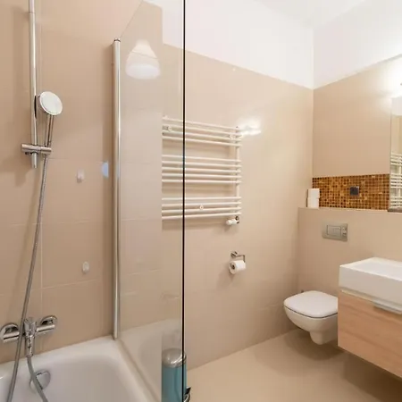 Premium Penthouse E51 3 Bedrooms And 2 Bathrooms 103qm Parking Free Lejlighed Miedzyzdroje