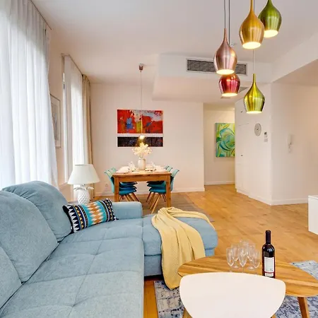 Apartment Premium Penthouse E51 3 Bedrooms And 2 Bathrooms 103qm Parking Free *